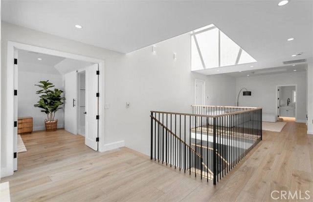 2401 Bayshore Drive, Newport Beach, CA 92663