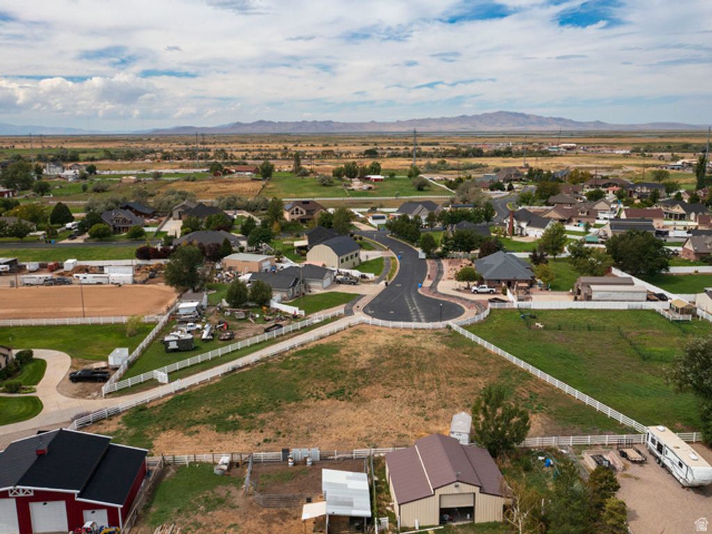 1173 W JESSIS MEADOW CIR # 35, West Bountiful, UT 84087 — photo 5