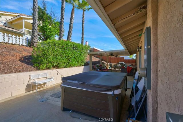 30820 Early Round, Canyon Lake, CA 92587