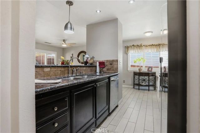 30820 Early Round, Canyon Lake, CA 92587