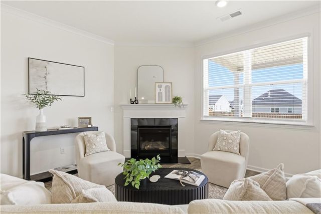 988 Blue Juniper Circle, Loganville, GA 30052