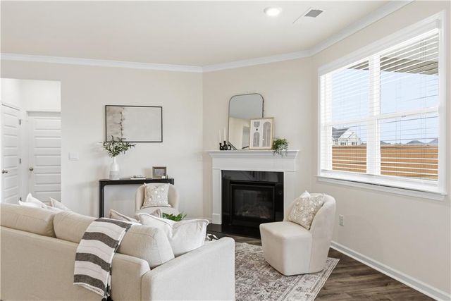 988 Blue Juniper Circle, Loganville, GA 30052