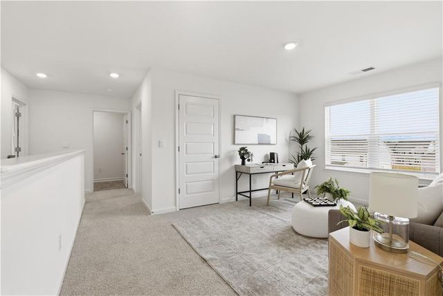 988 Blue Juniper Circle, Loganville, GA 30052