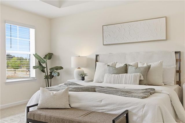 988 Blue Juniper Circle, Loganville, GA 30052