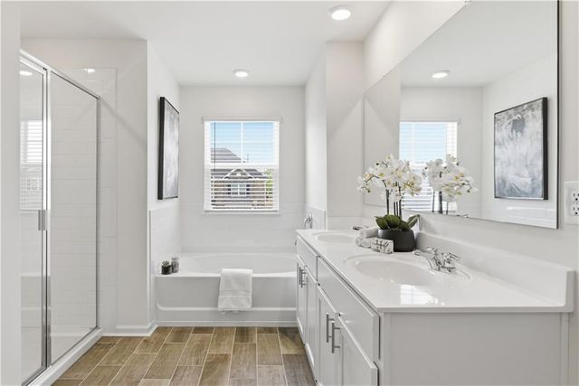 988 Blue Juniper Circle, Loganville, GA 30052