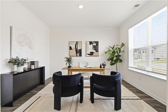 988 Blue Juniper Circle, Loganville, GA 30052