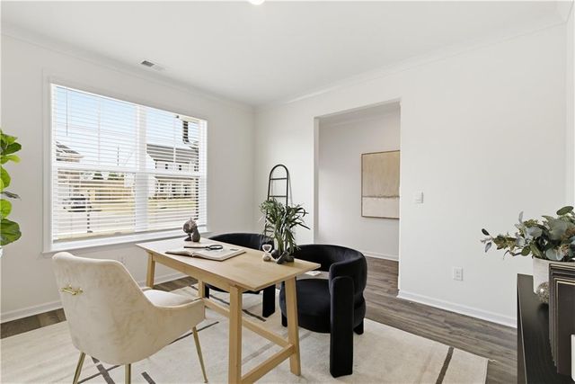 988 Blue Juniper Circle, Loganville, GA 30052