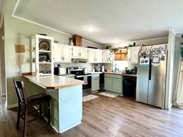 30997 340th Avenue, Roseau, MN 56751