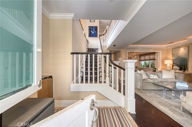 325 Poppy Avenue, Corona Del Mar, CA 92625