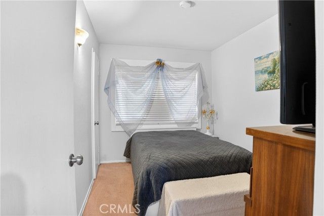 13314 Raven, Sylmar (los Angeles), CA 91342