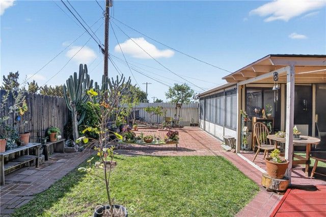 13314 Raven, Sylmar (los Angeles), CA 91342