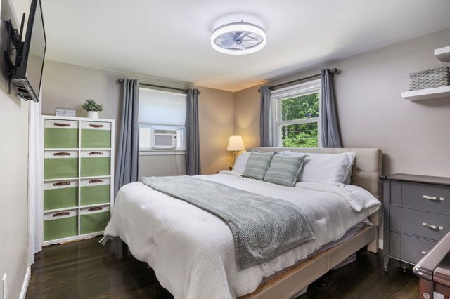 8 Diana Road, Derry, NH 03038