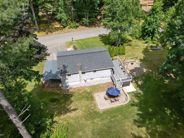 8 Diana Road, Derry, NH 03038