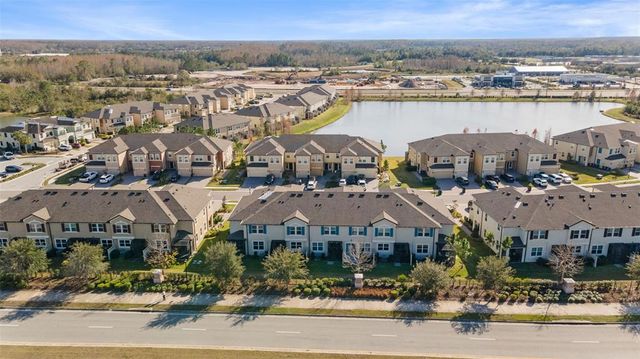 29913 SOUTHWELL LANE, Wesley Chapel, FL 33543