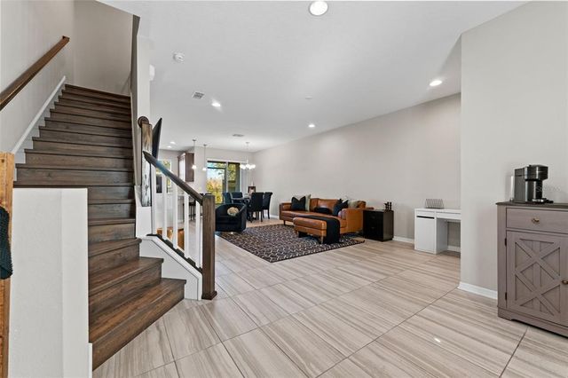 29913 SOUTHWELL LANE, Wesley Chapel, FL 33543