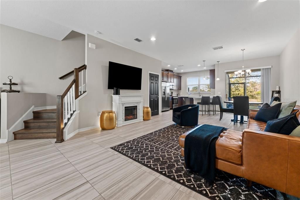 29913 SOUTHWELL LANE, Wesley Chapel, FL 33543