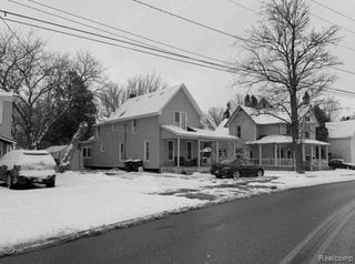 330 N Main Street, Saint Louis, MI 48880