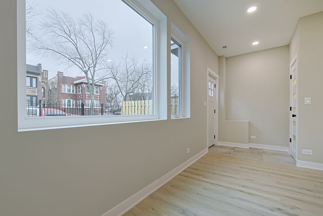 308 N Lockwood Avenue, Chicago, IL 60644