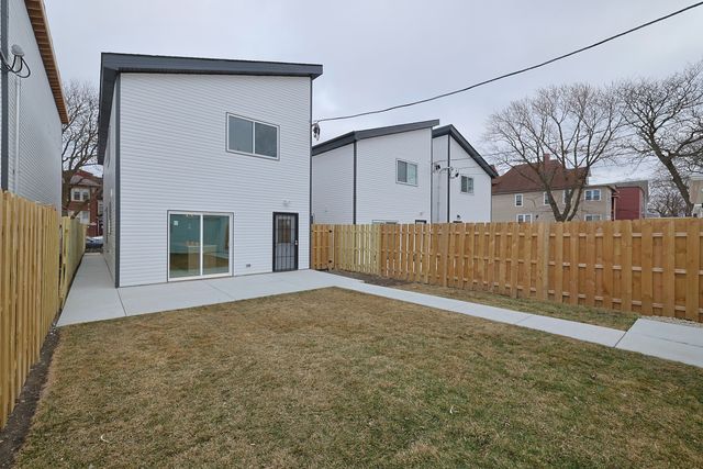 308 N Lockwood Avenue, Chicago, IL 60644