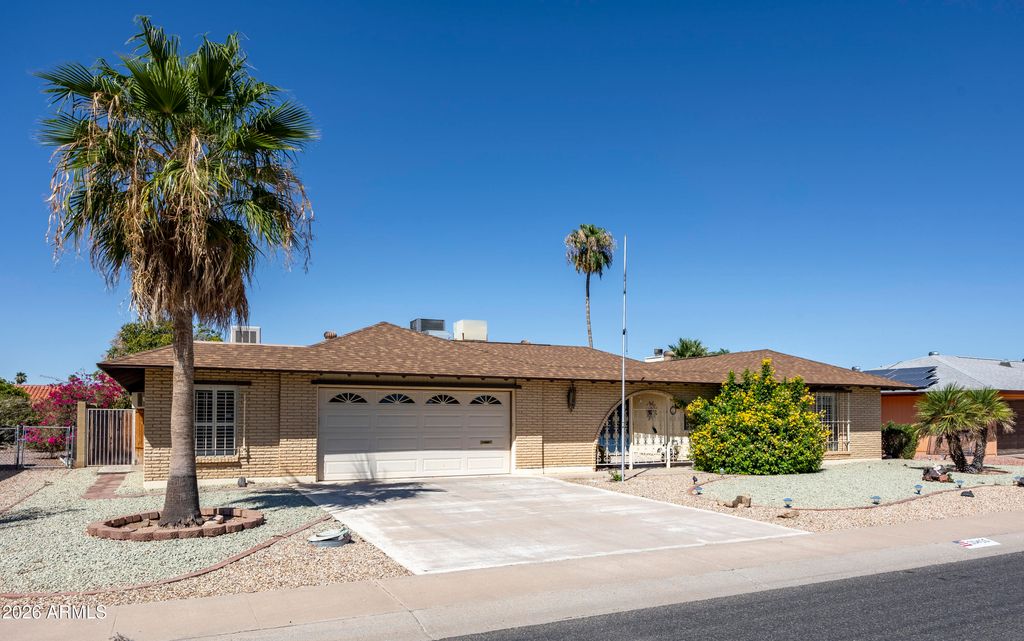 10415 W Ridgeview Road, Sun City, AZ 85351