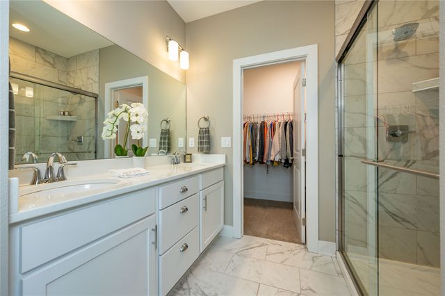 2204 SW Westwood Street, Ankeny, IA 50023