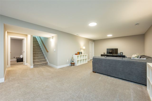 2204 SW Westwood Street, Ankeny, IA 50023