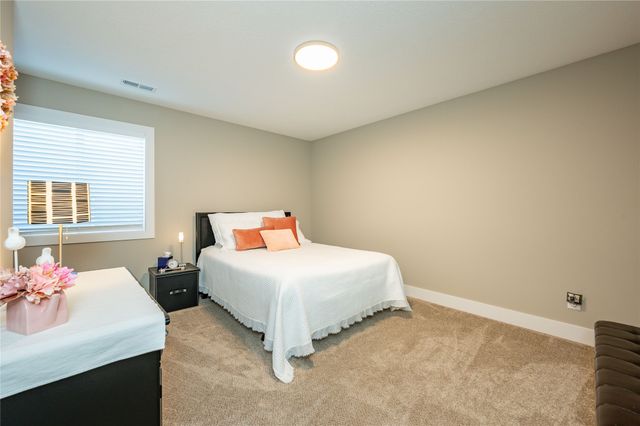 2204 SW Westwood Street, Ankeny, IA 50023