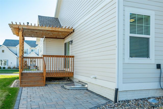 2204 SW Westwood Street, Ankeny, IA 50023