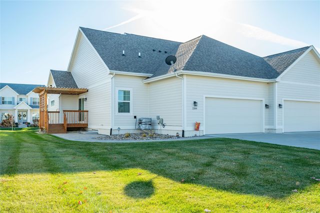 2204 SW Westwood Street, Ankeny, IA 50023