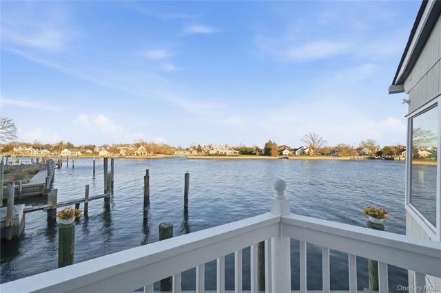 260 Ocean Avenue, Amityville, NY 11701