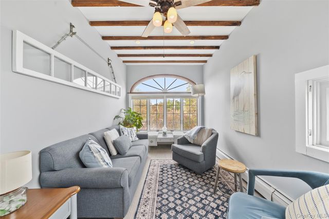 260 Ocean Avenue, Amityville, NY 11701