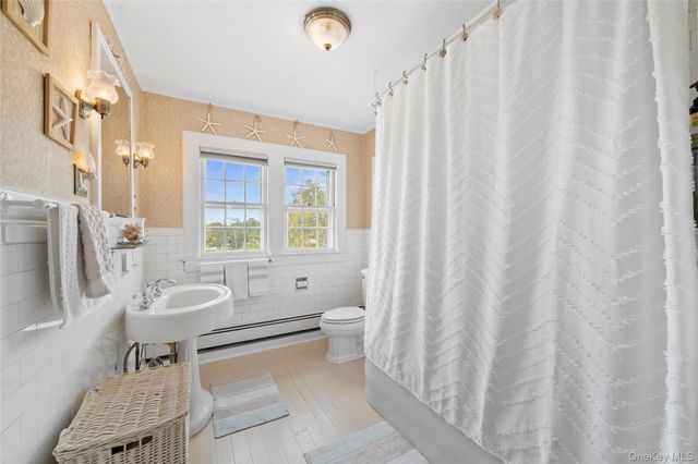 260 Ocean Avenue, Amityville, NY 11701