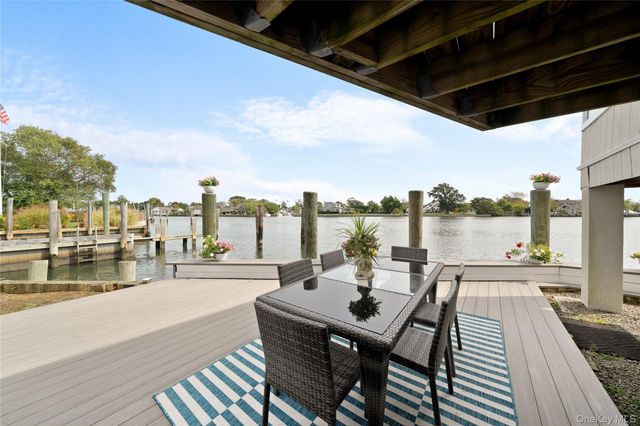 260 Ocean Avenue, Amityville, NY 11701