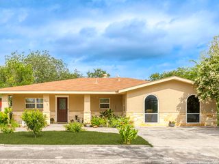 973 Coleman, Poteet, TX 78065