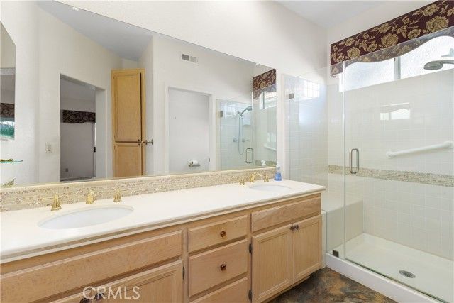 40502 Corte Lucia, Murrieta, CA 92562