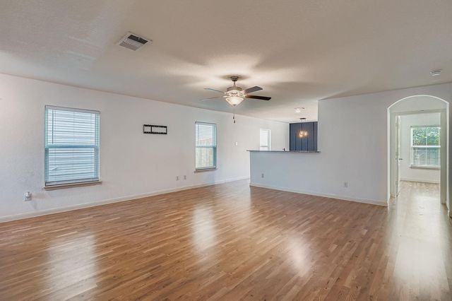 1673 Amy DR, Kyle, TX 78640