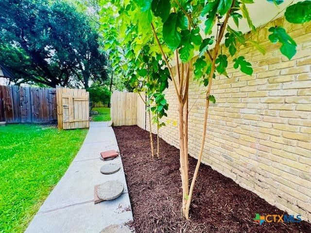 1507 Plantation Road, Victoria, TX 77904