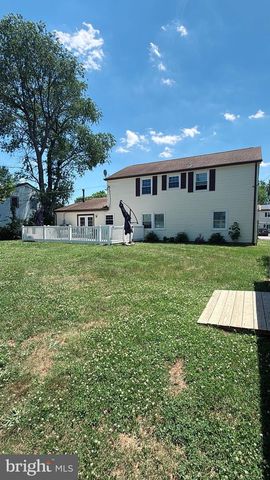 131 TOLEDO LN, Willingboro, NJ 08046