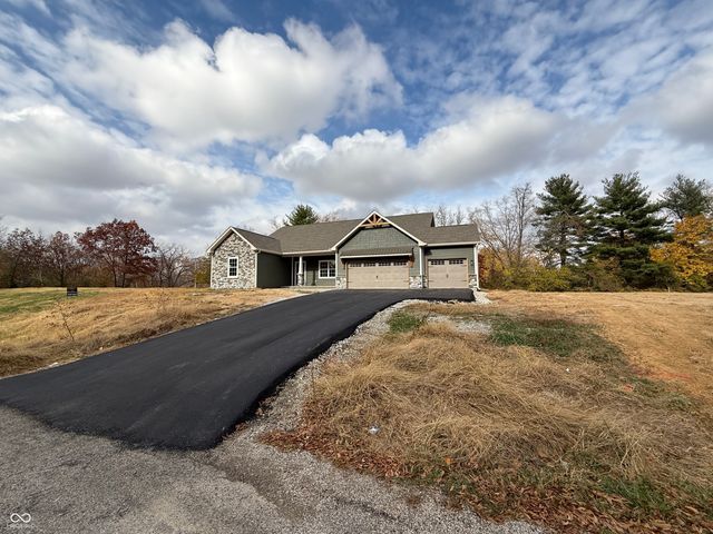 12008 Spring Creek Drive, Covington, IN 47932