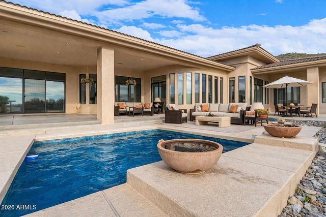 35615 N MAMIE MAUDE Drive, Cave Creek, AZ 85331