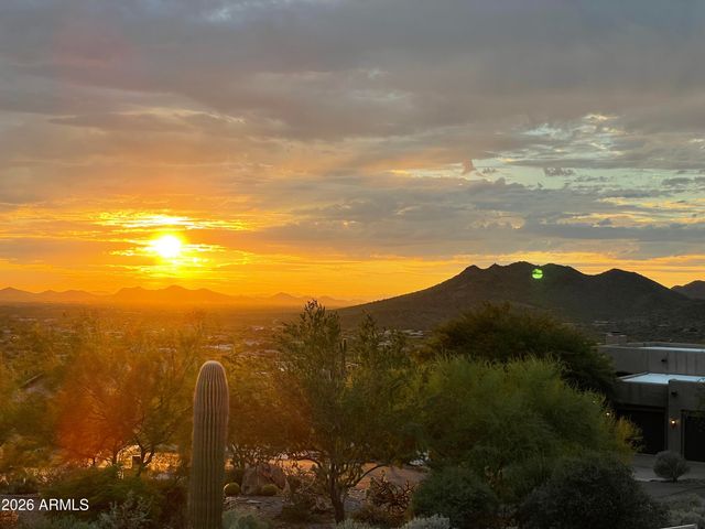 35615 N MAMIE MAUDE Drive, Cave Creek, AZ 85331