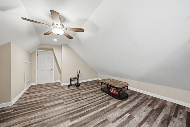 3056 E 87th Street, Chicago, IL 60617