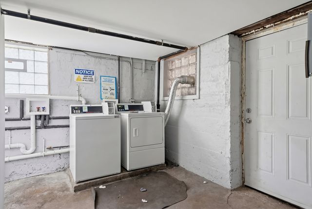 3056 E 87th Street, Chicago, IL 60617