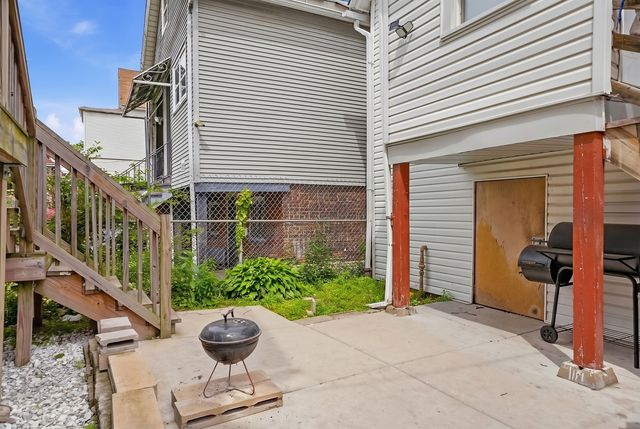 3056 E 87th Street, Chicago, IL 60617