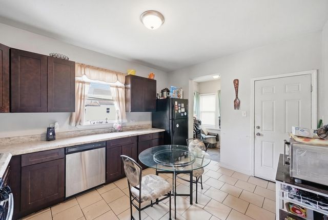 3056 E 87th Street, Chicago, IL 60617