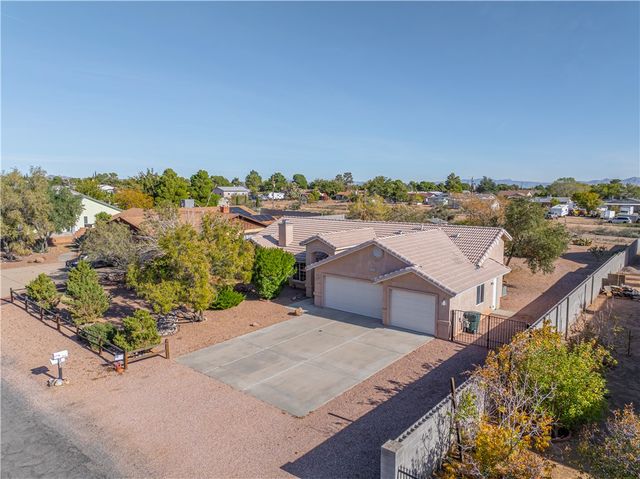 4748 Christy Dr Drive, Kingman, AZ 86409