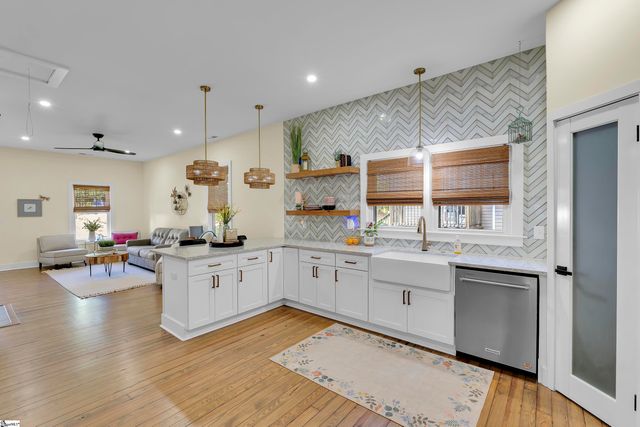 281 Moore Street, Greenville, SC 29605
