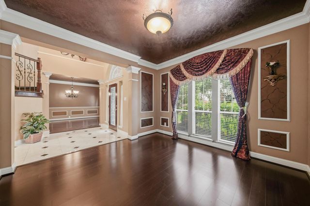 5315 April Run Court, Sugar Land, TX 77479