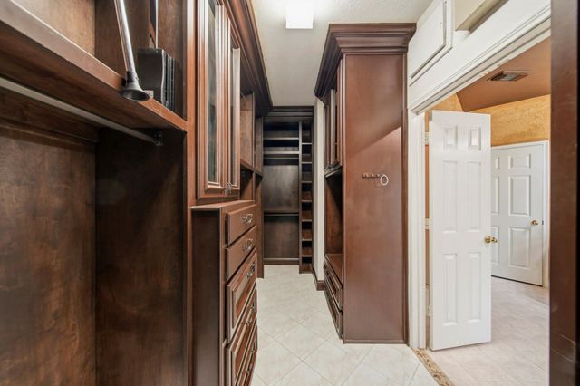 5315 April Run Court, Sugar Land, TX 77479