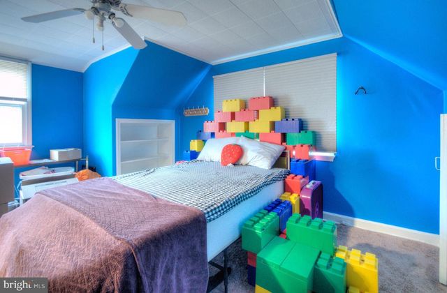 10 LINDEN RD, Bordentown, NJ 08505